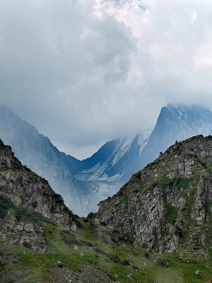 Аламединское ущелье