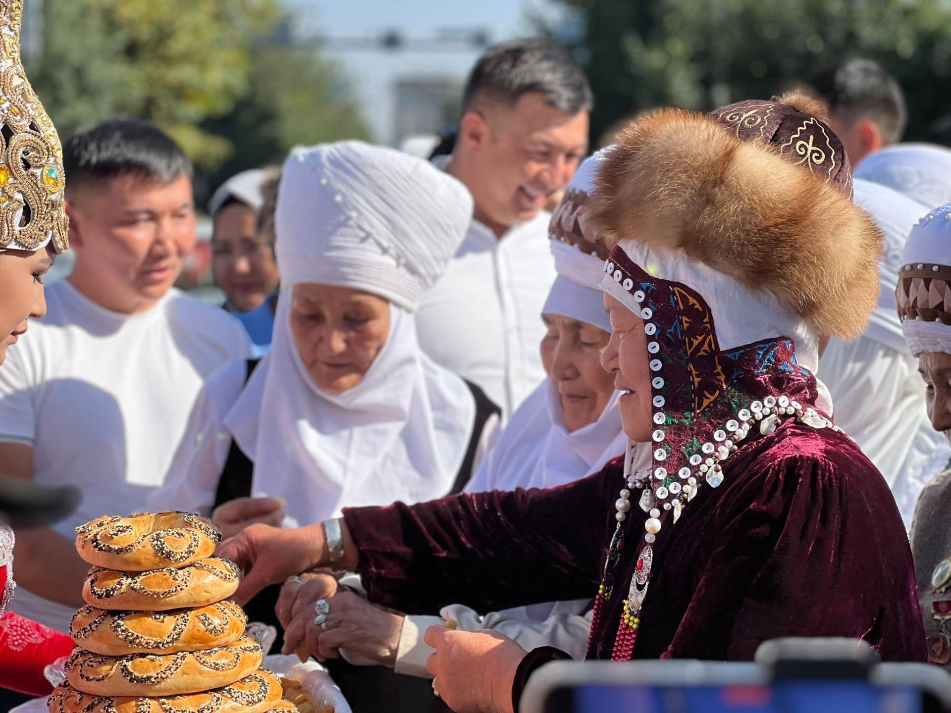 Открытие улицы, переименованной в честь Алымбека Датки