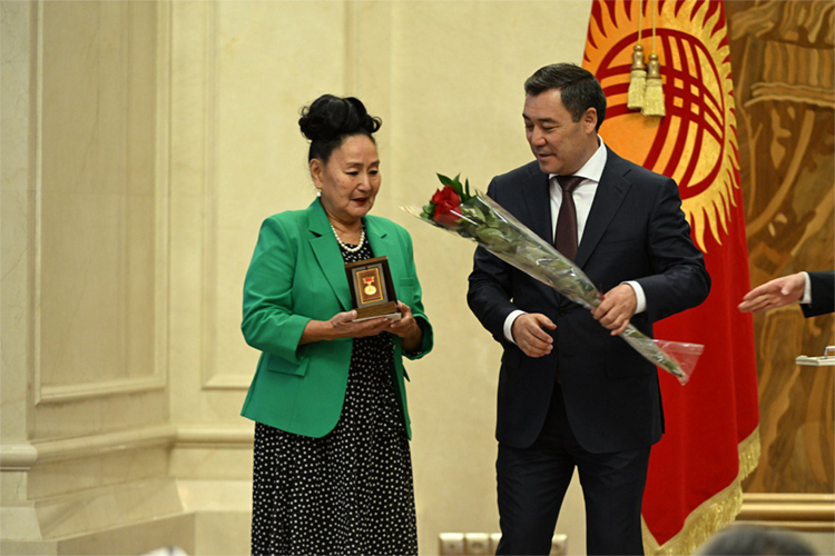 Зифаргуль Айдарбекова