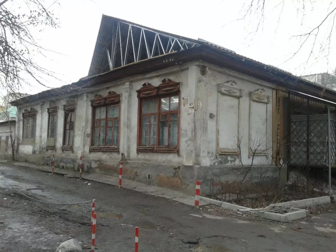 Дом Иманалы Айдарбекова