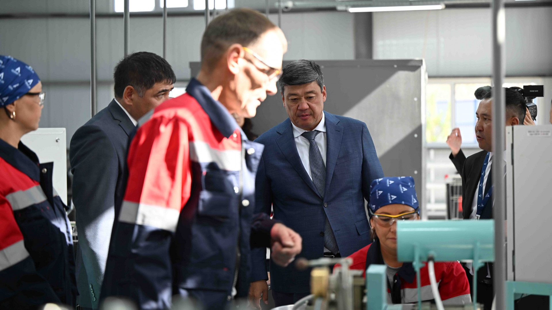 Завод