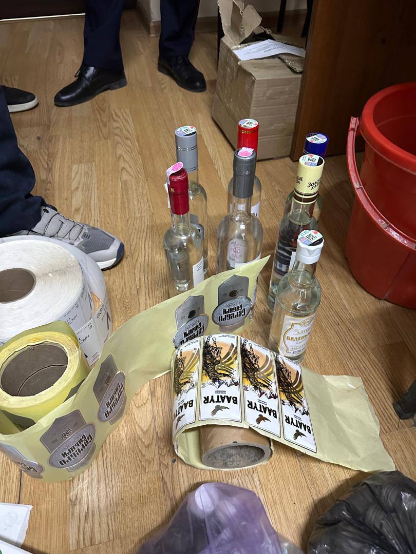 В Чуйской области выявлены подпольные цеха по производству алкоголя