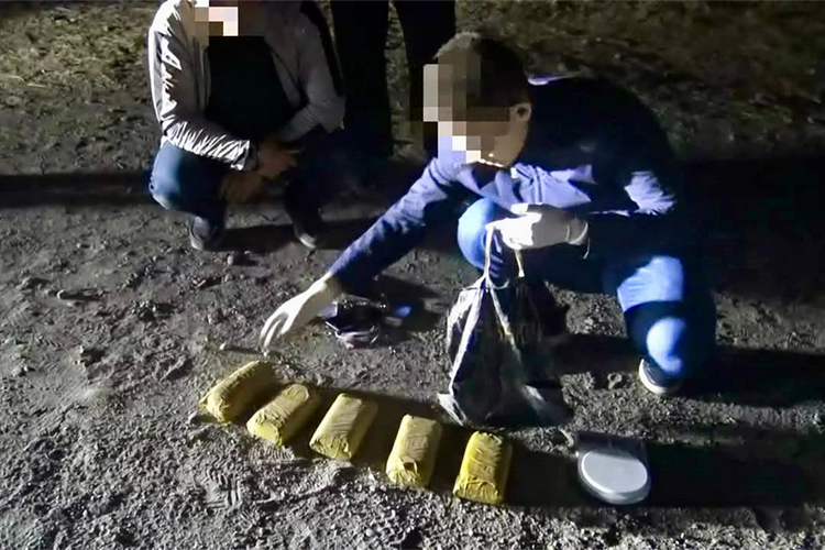 Задержан иностранец с 5 килограммами гашиша