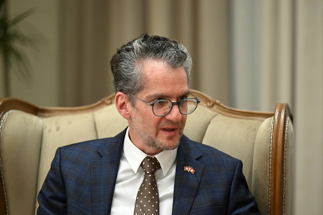 Садыр Жапаров принял посла Швейцарии Сироко Мессерли