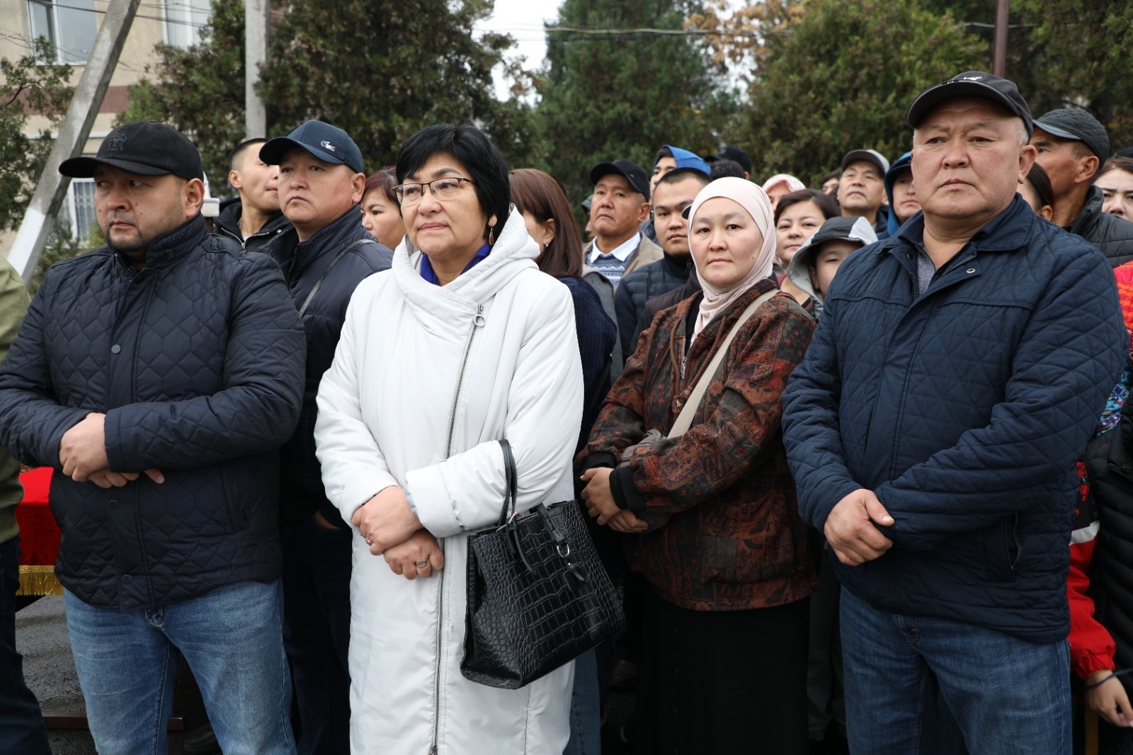 Камчыбек Ташиев принял присягу у молодых бойцов ГКНБ