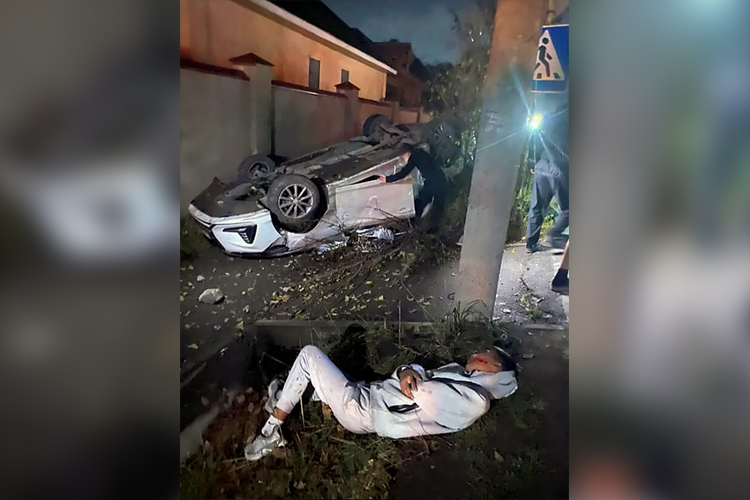 В Бишкеке шесть подростков пострадали в ночном ДТП