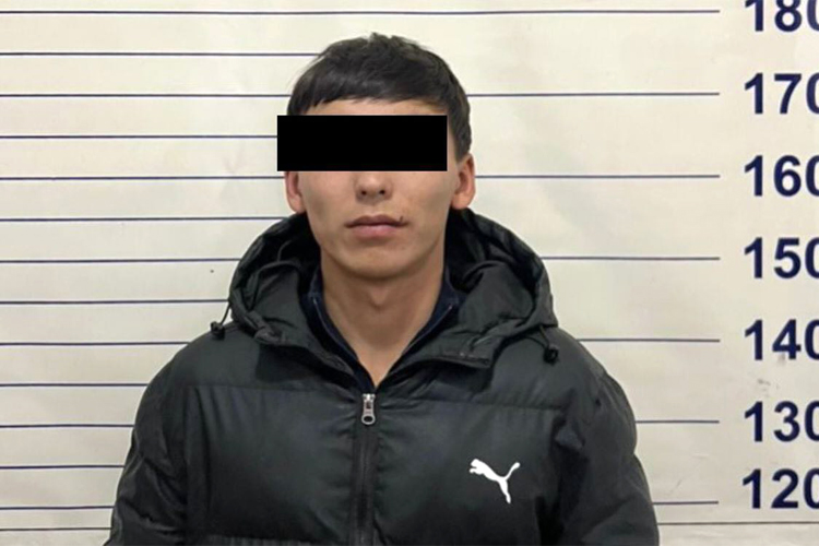 Официанту разбили голову в ночном клубе. Задержан 22-летний житель столицы