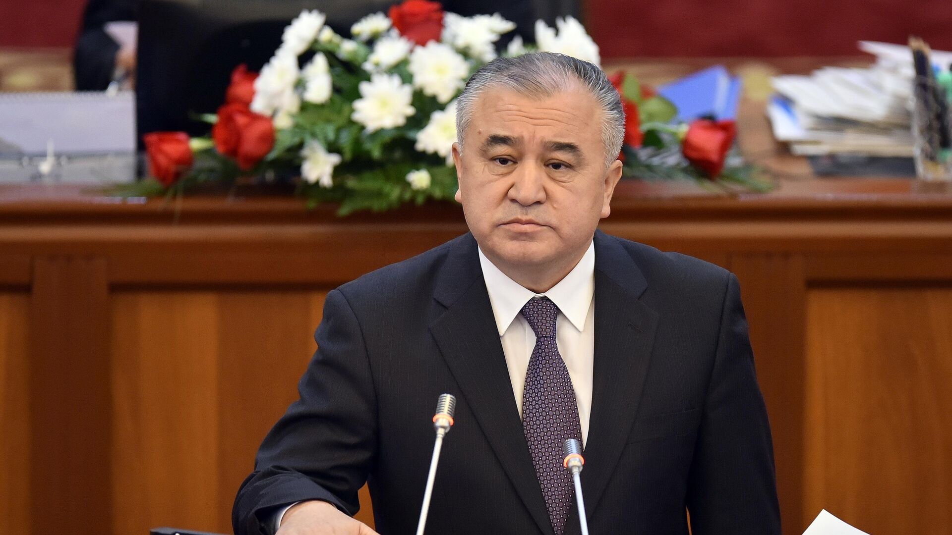 Омурбек Текебаев