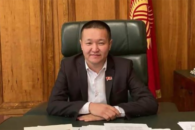 Самат Исманов