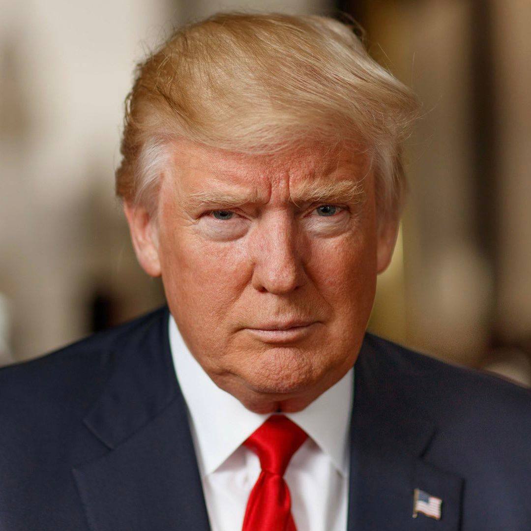Дональд Трамп призывает Украину провести президентские выборы