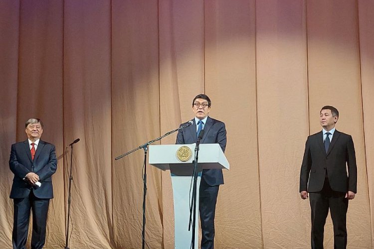 Эдиль Байсалов пообещал отправлять молодых оперных талантов в «Ла Скалу»