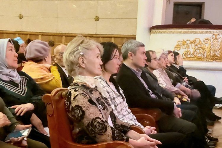 Почитатели оперного искусства