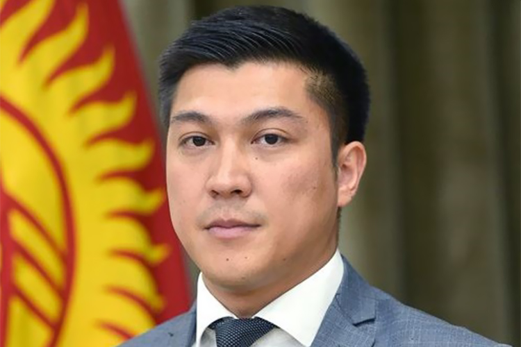 Бактияр Орозов освобожден от должности министра науки из-за нарушения этики