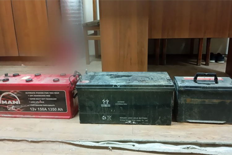 В Бишкеке задержан подозреваемый в серии краж аккумуляторов с автомобилей