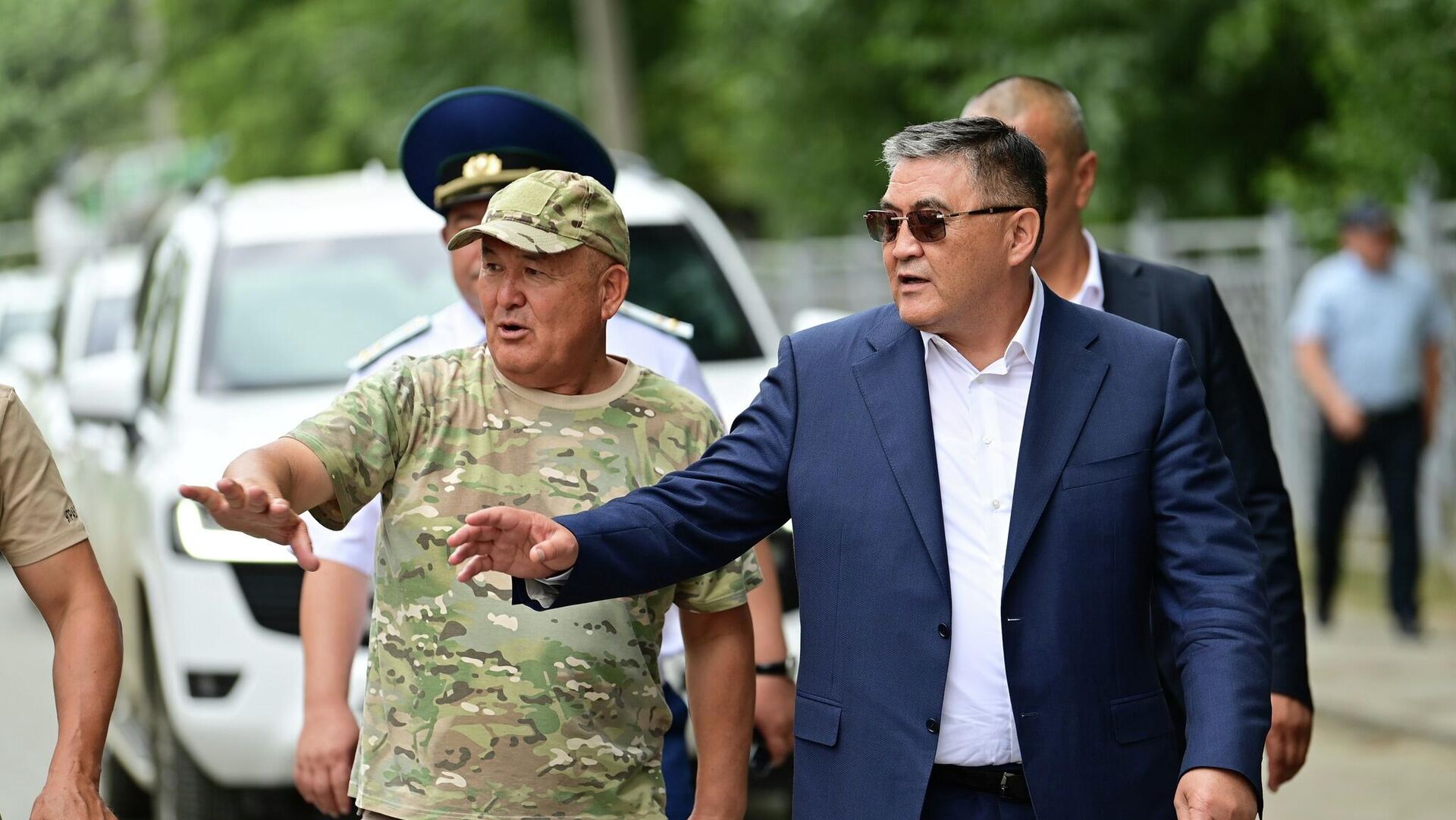 Женишбек Токторбаев является одноклассником Камчыбека Ташиева