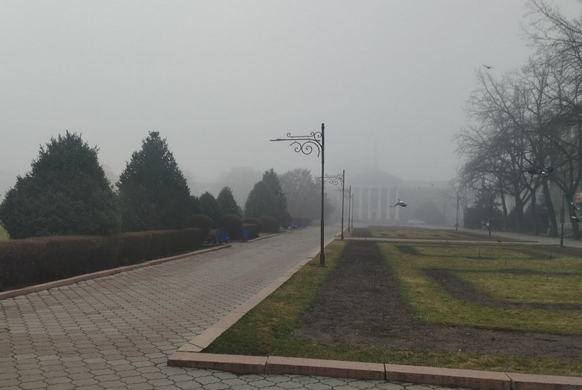 Туман в Бишкеке, 22 февраля, 2026 года