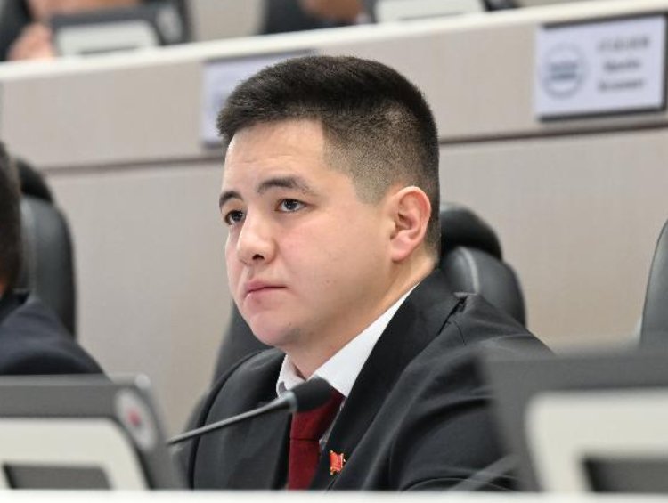 Темирлан Айтиев