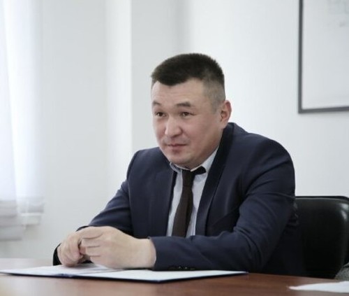 Манас Мураталиев