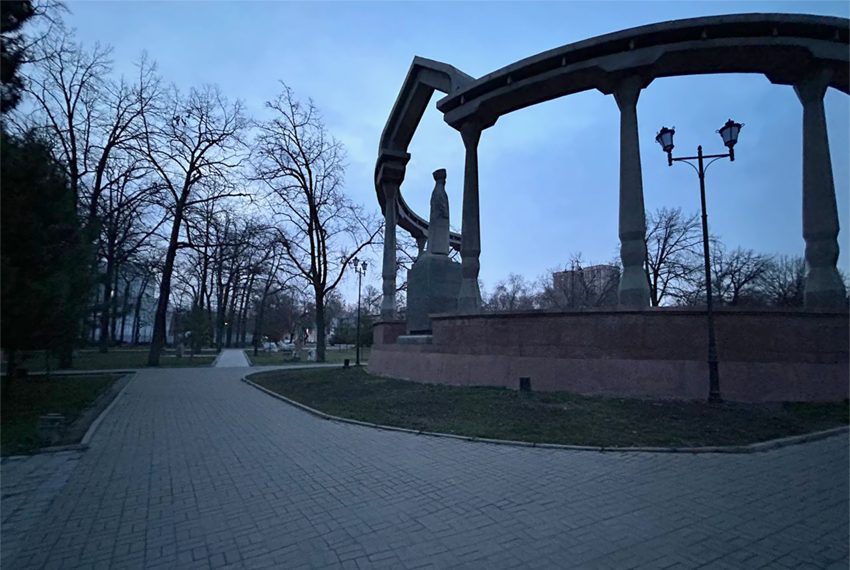 ...нет кленов