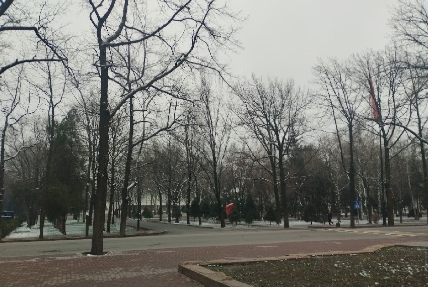 Бишкек, сквер Дружбы народов, 1 марта 2026 года