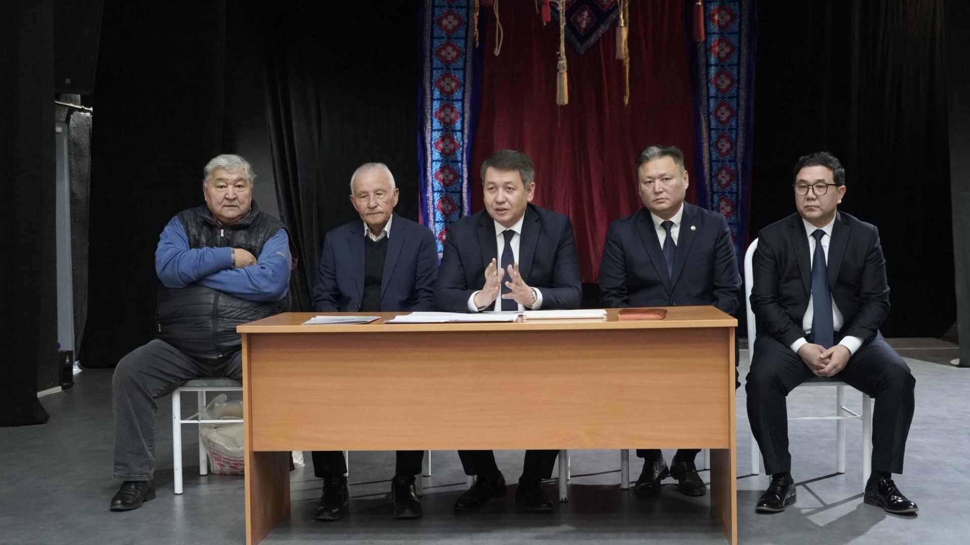 Директором молодежного театра «Учур» назначен Мыктыбек Илебаев