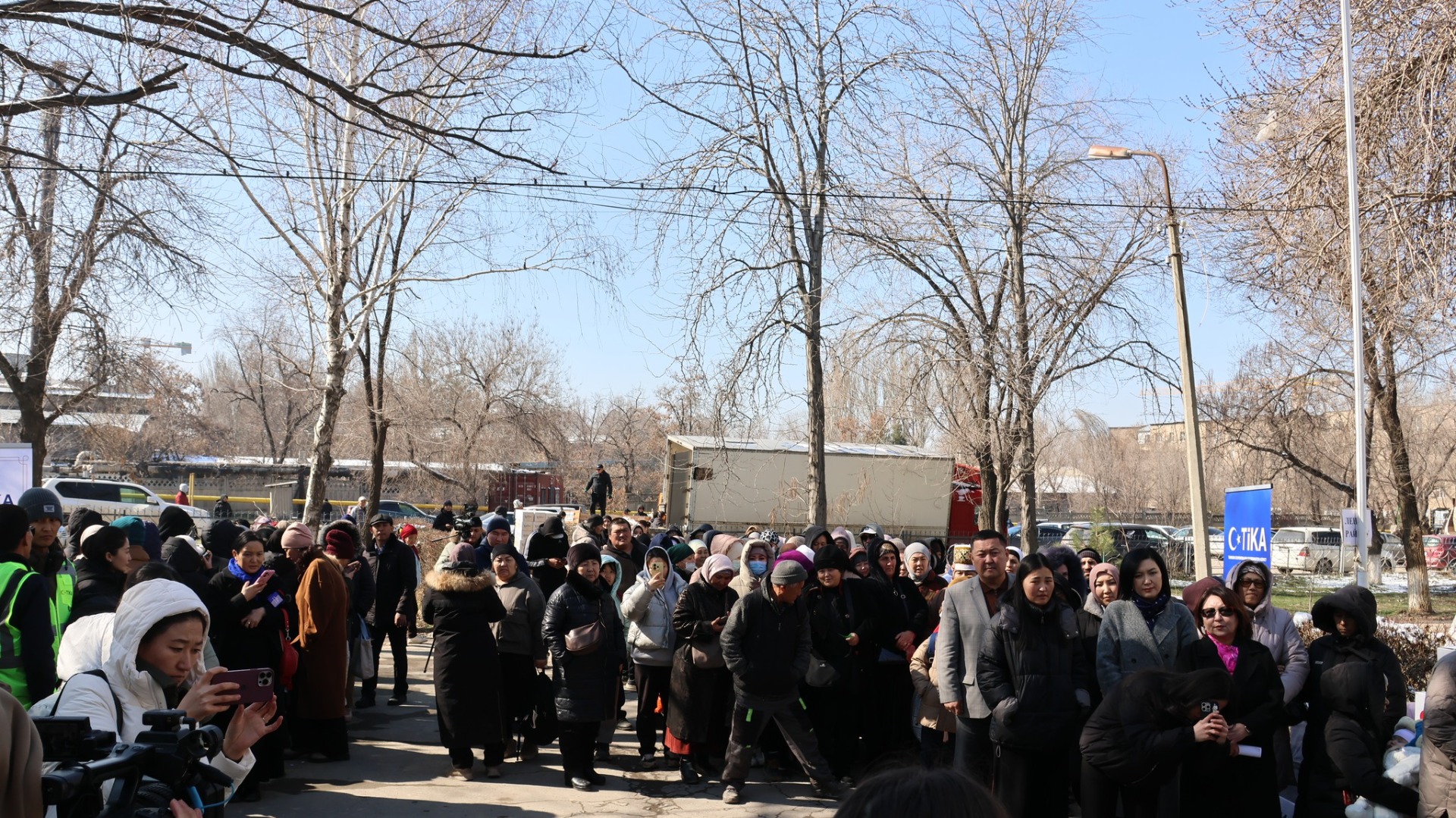 500 малообеспеченных семей получили продуктовую помощь