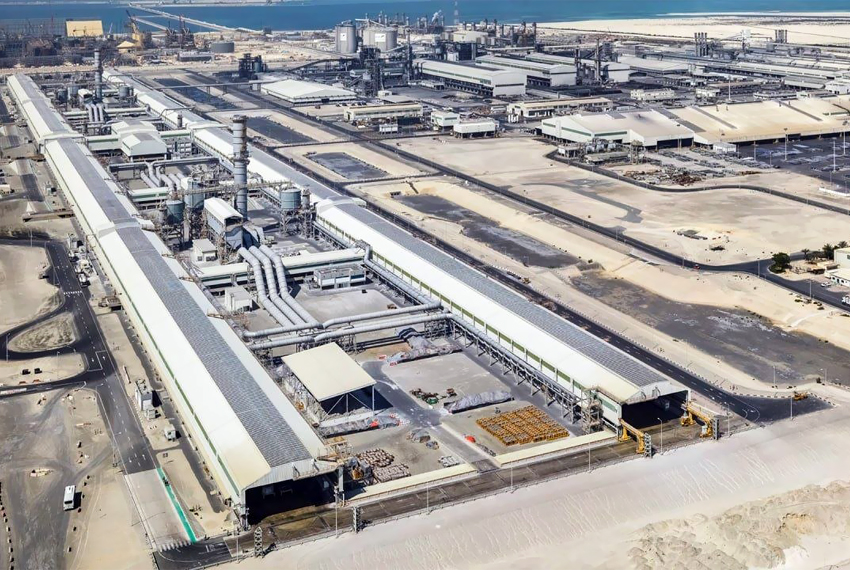 В Бахрейне ракетный удар пришелся по объекту государственной нефтегазовой компании BAPCO
