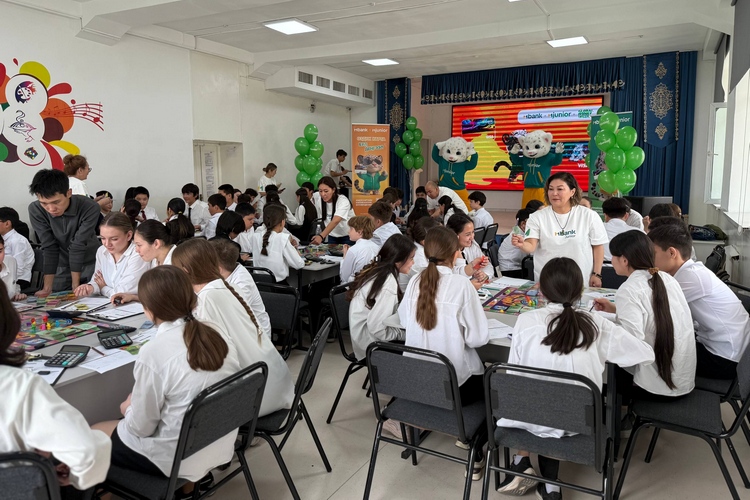 MJunior Global Money Week