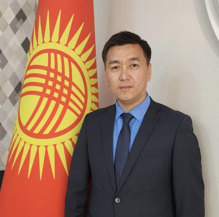 Дамирбек Ыразаков