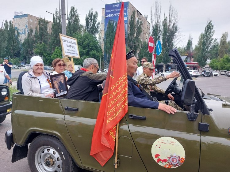 «Бессмертный полк» в Бишкеке