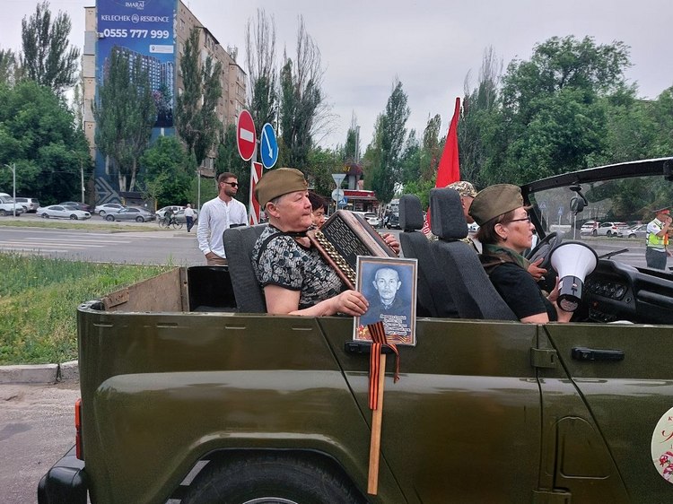 «Бессмертный полк» в Бишкеке