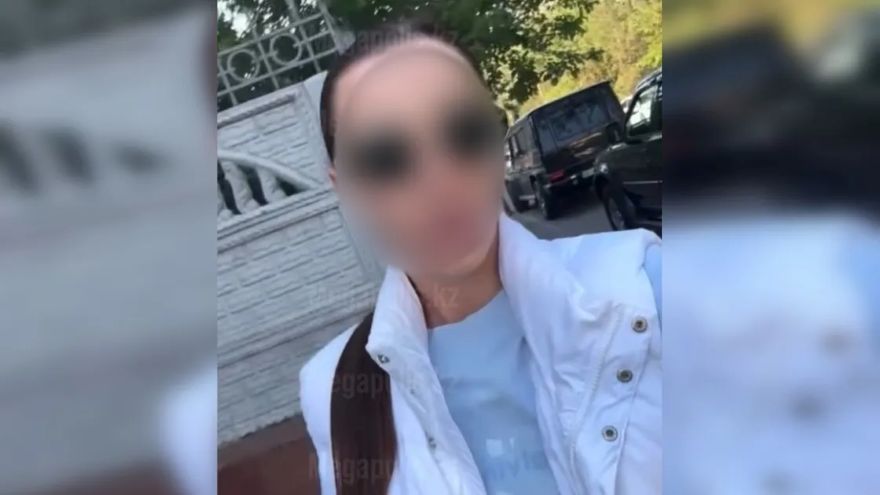 В Казахстане россиянку, обматерившую банки, арестовали на десять суток