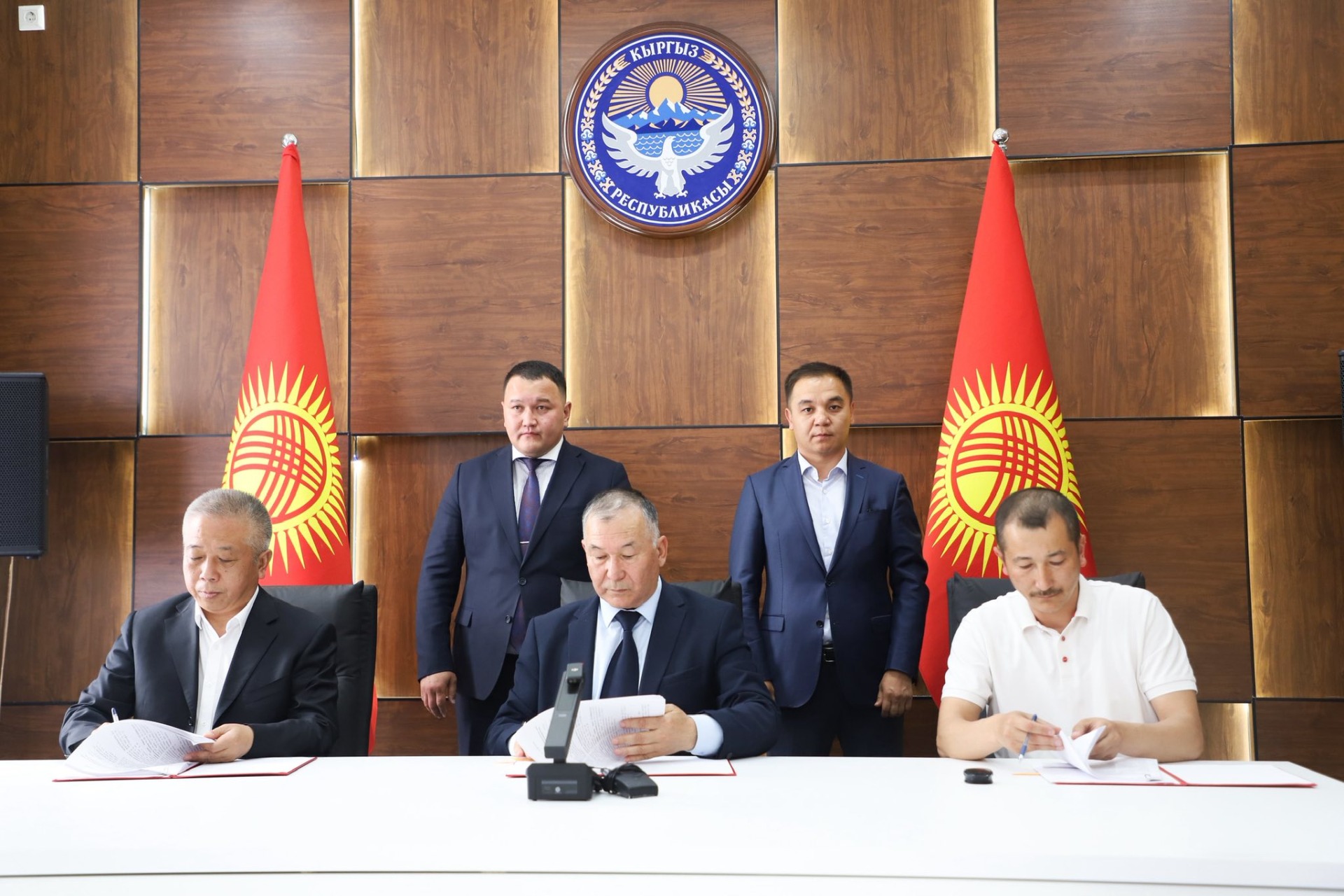 Подписано соглашение с китайской компанией Zumsun о начале реализации проекта.