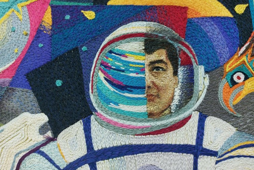 Художники и скульпторы представили работы из войлока, металла, керамики, стекла и других материалов