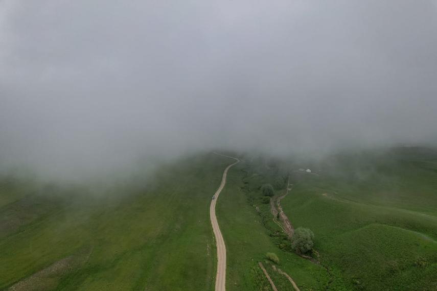 Дороги Кыргызстана, рядом с селом Арчалы Сокулукского района