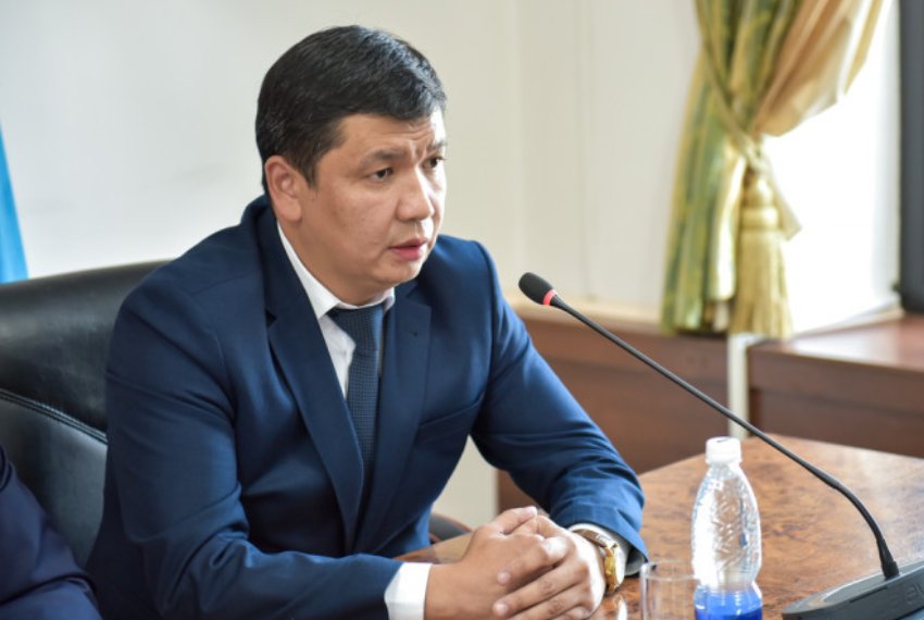 Мэр признал, что нынешняя цифра пребывания автомобилей в городе слишком большая