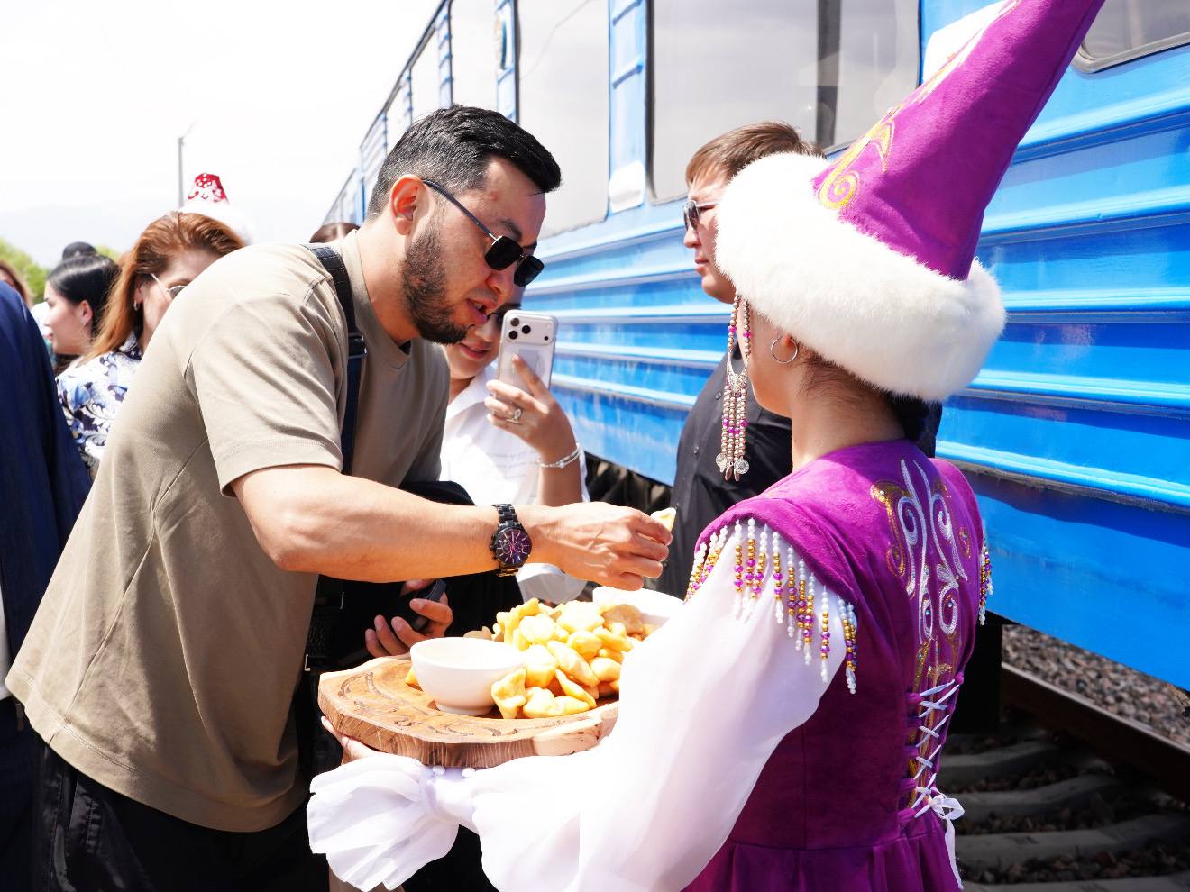 В Кыргызстане реализовали культурный проект Nomad Express