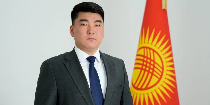 Нурлан Момбеков