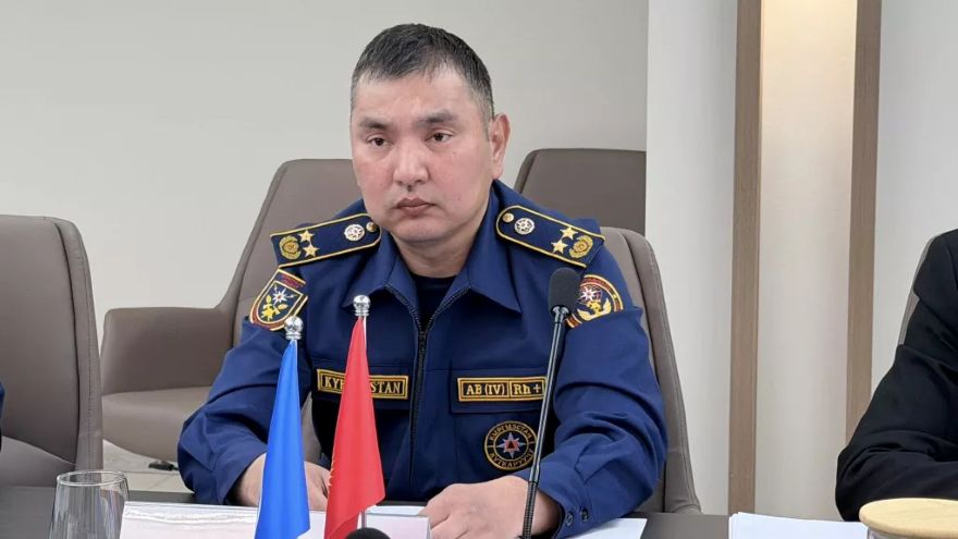 Глава МЧС Канатбек Чыныбаев