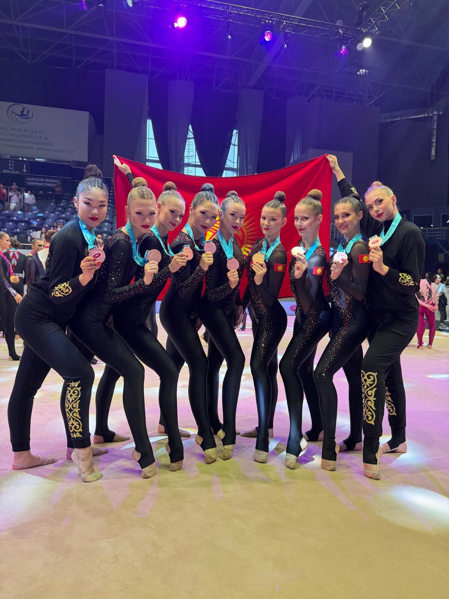 Сборная Кыргызстана по эстетической гимнастике взяла бронзу чемпионата Азии