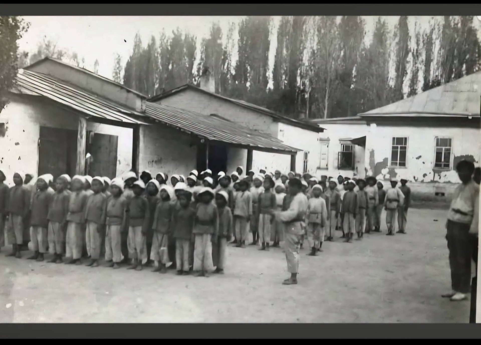 Детский дом в Токмоке, 1921 год