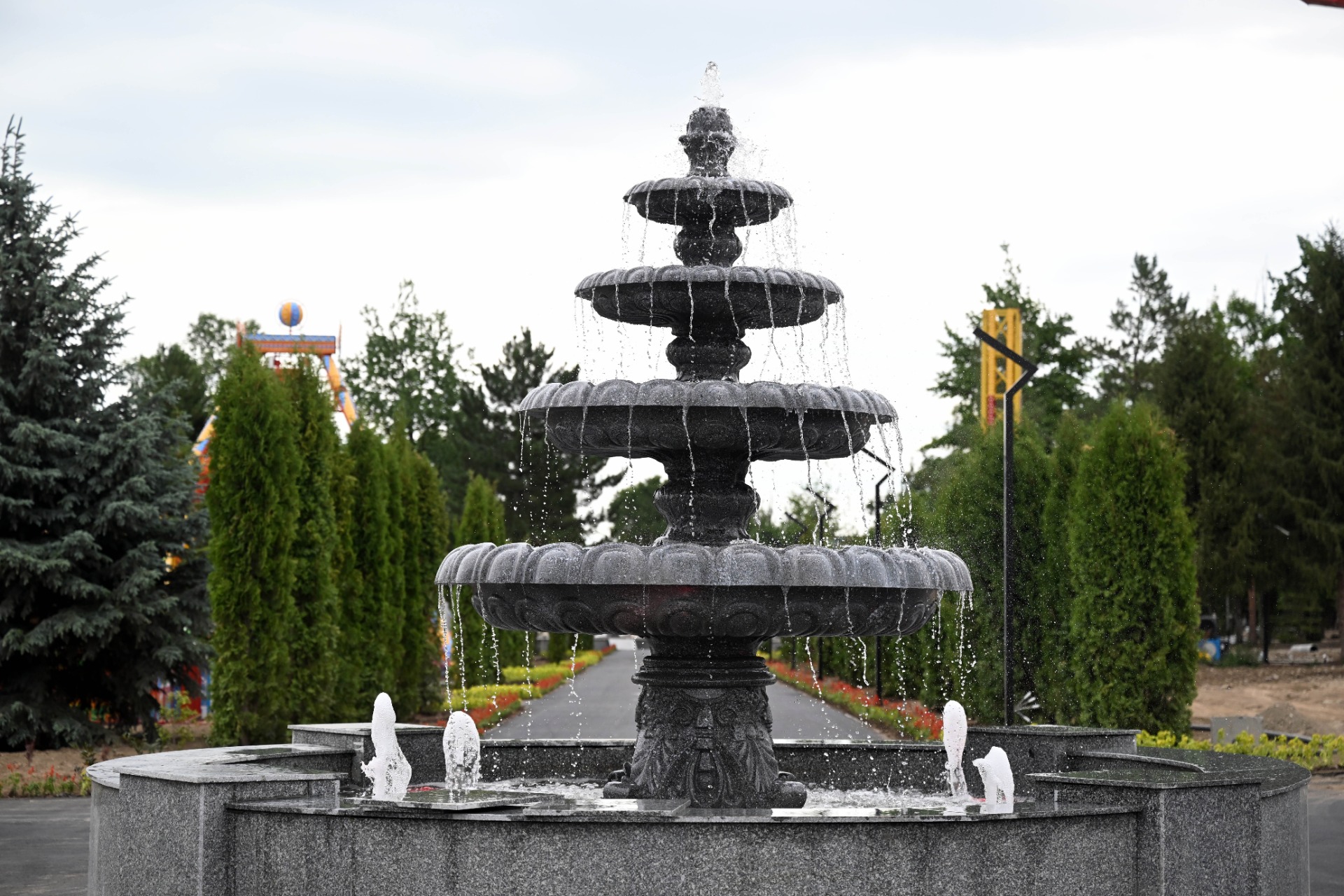В День города Каракол посетил президент Садыр Жапаров