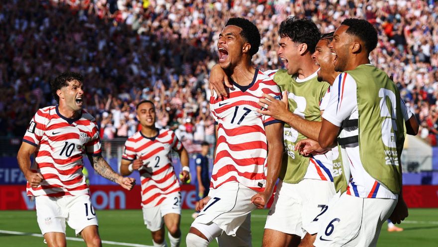 Сборная США впервые за 24 года выиграла матч плей-офф чемпионата мира, обыграв Боснию и Герцеговину