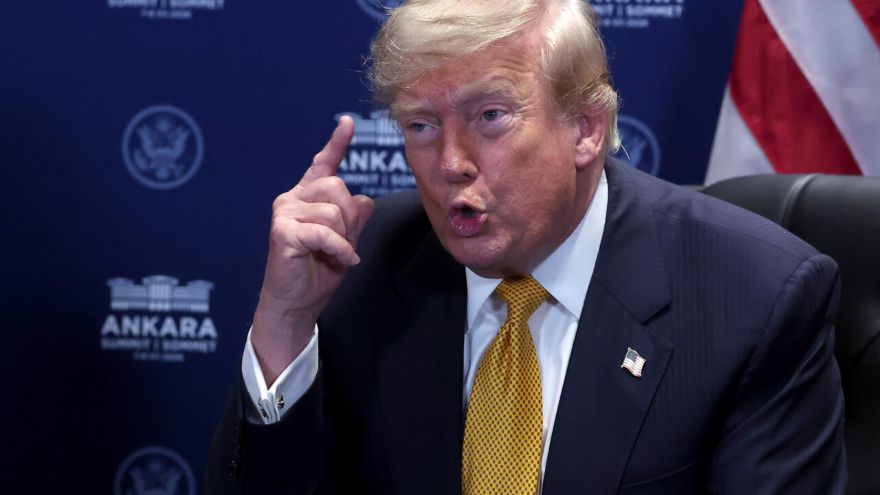 Дональд Трамп заявил, что режим прекращения огня США с Ираном больше не действует