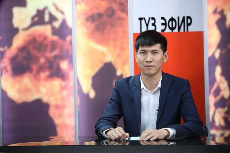 Откурбек Рахманов объявил об уходе с телеканала «Регион ТВ»