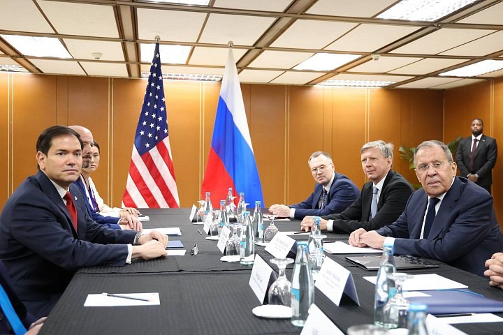 Встреча главы МИД России Сергея Лаврова и госсекретаря США Марко Рубио состоялась в Маниле, в рамках министерских мероприятий АСЕАН