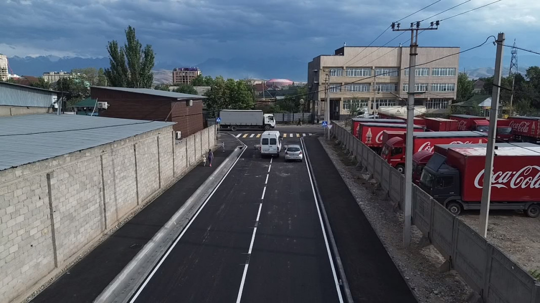 В ходе ремонта на объекте уложили новое асфальтобетонное покрытие, построили современную ирригационную систему