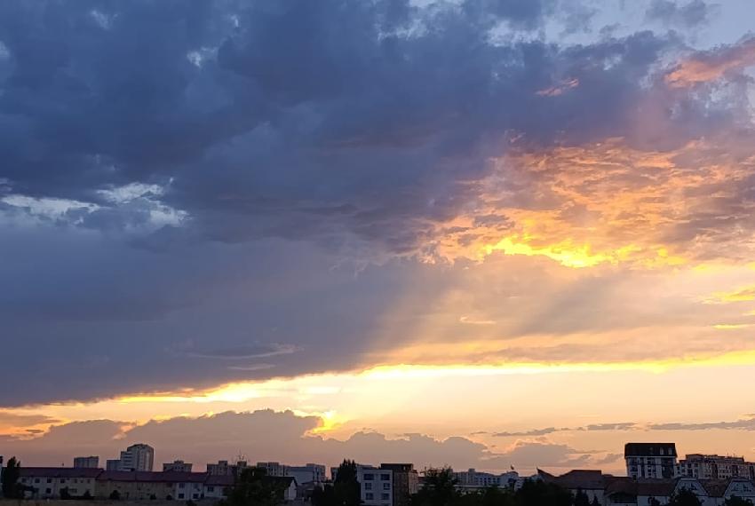Закат в Бишкеке