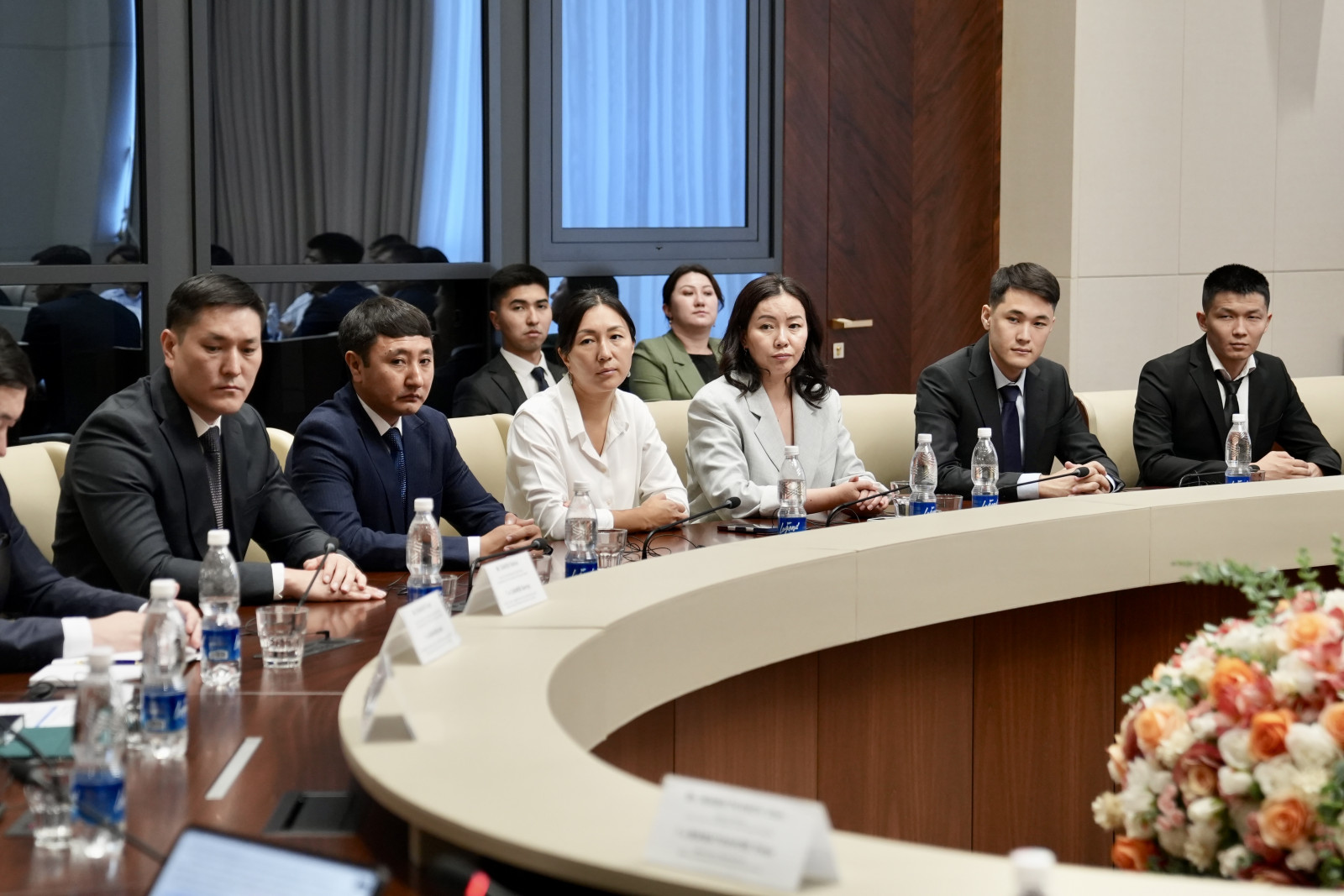 Встреча Улана Маматканова со стипендиатами программы JDS