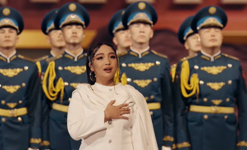 Исполнение гимна Кыргызской Республики
